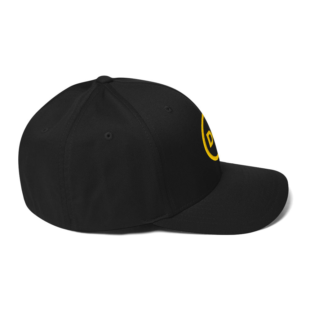 Discipline Club Crest Structured Cap in black, right side